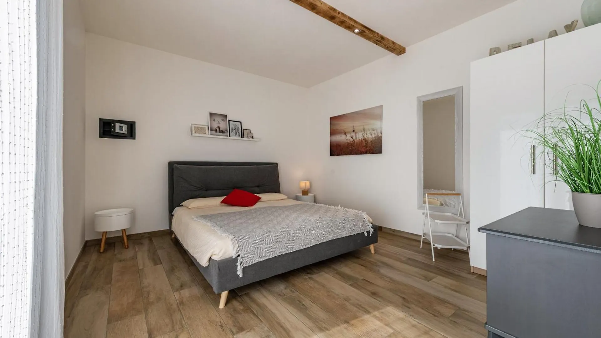 Ai Colli Country View Apartment 科斯特曼诺